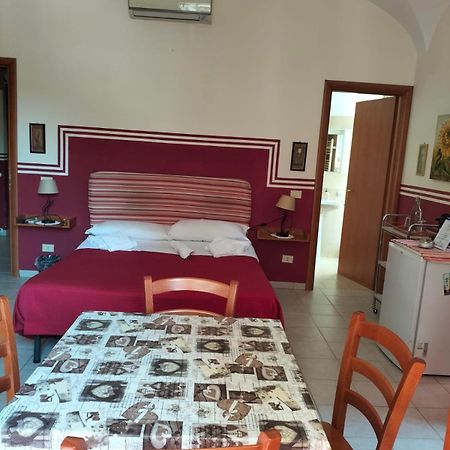 로마 베드 블랙퍼스트 앤 카푸치노 B&B 외부 사진